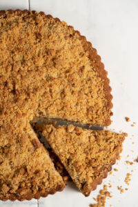 Apple Walnut Streusel Pie (CONTAINS NUTS)